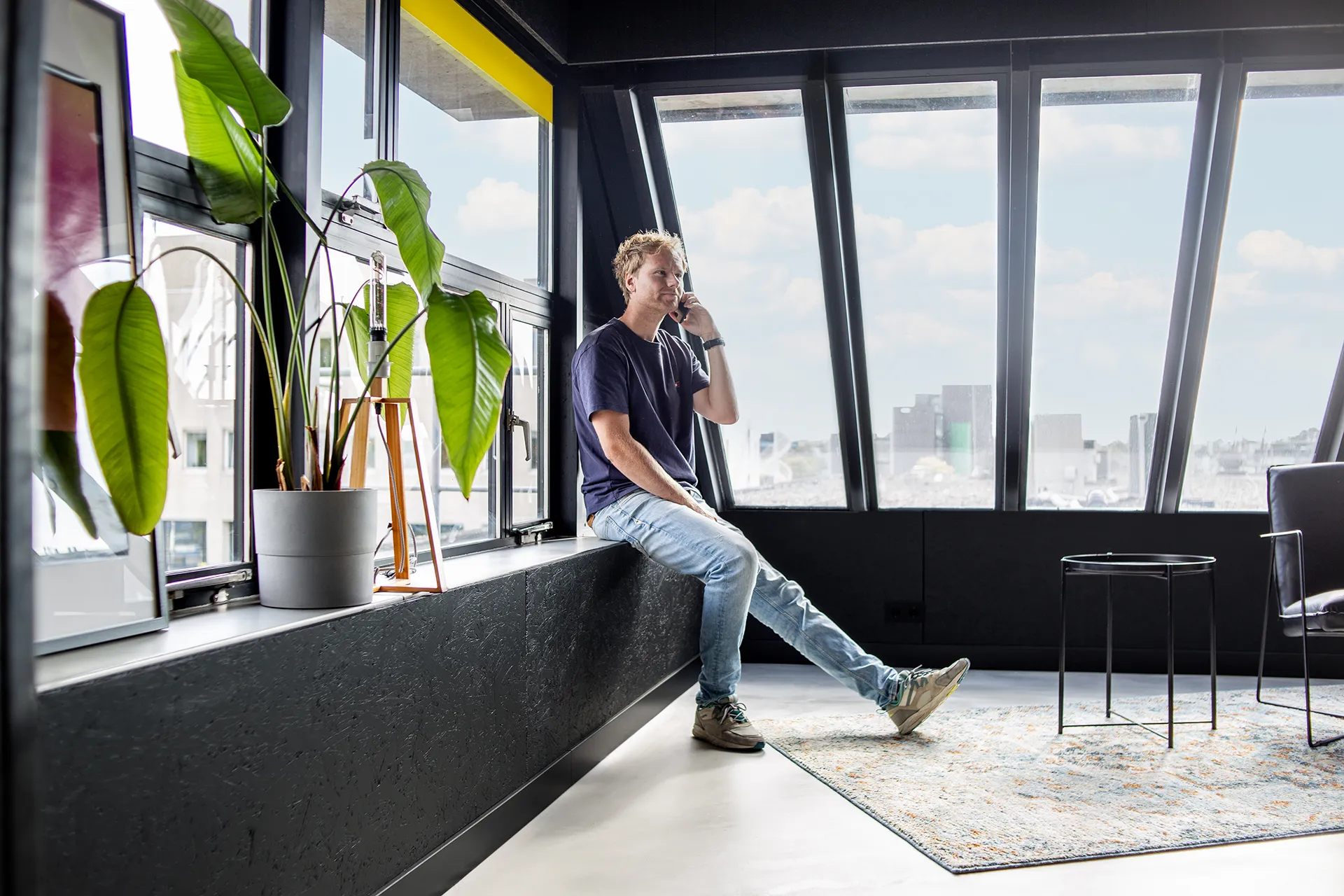 Lennart_slider_bureau_blackdesk